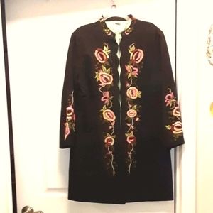 VINTAGE NEWPORT NEWS MIDI BLACK COAT/W EMBROIDERY